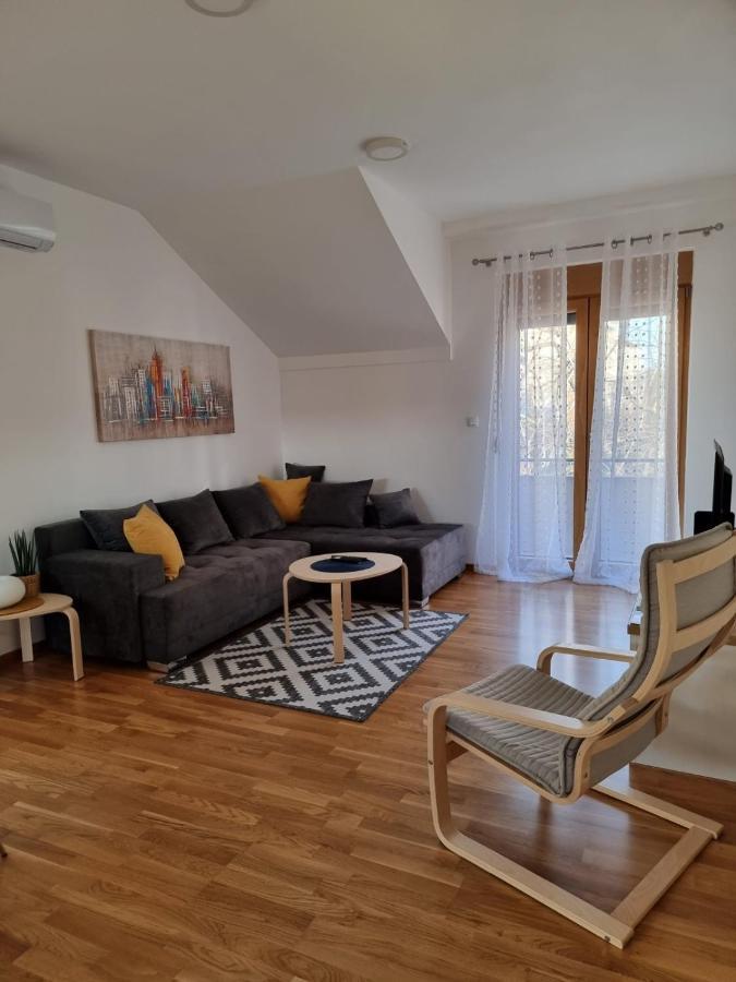 As Apartman 2 Vrsac Exterior foto